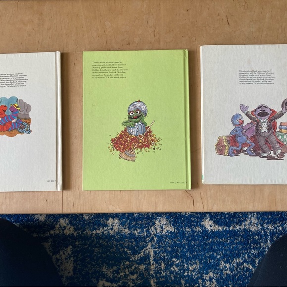 Vintage Sesame Street books featuring Muppets - Picture 3 of 15